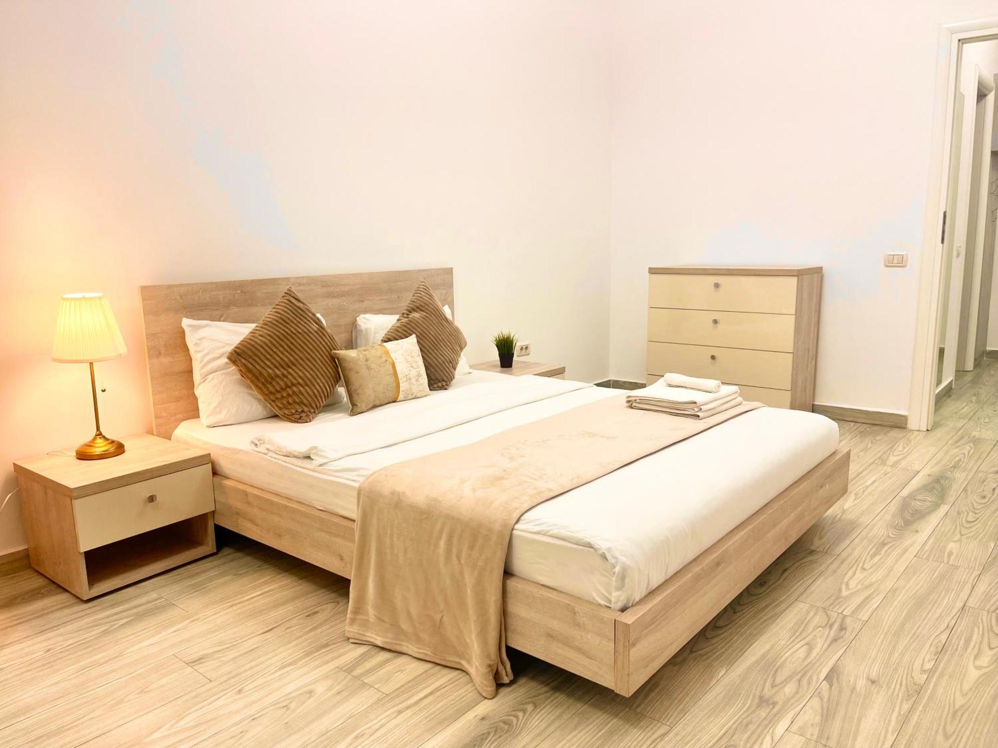 Central Adress Ad8 Bucarest Esterno foto